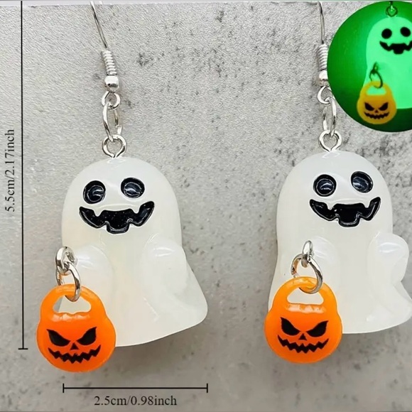 Glow in the Dark Ghosts Holding Pumpkin Buckets, NWT - Picture 3 of 4
